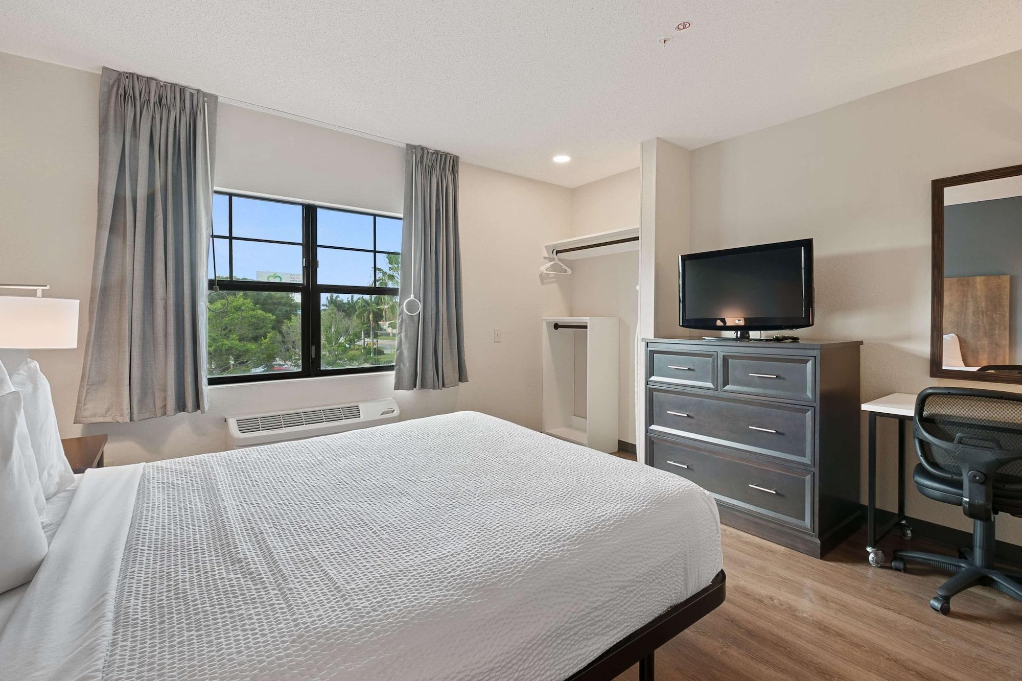 Extended Stay America Suites - Fort Lauderdale - Плантейшън Екстериор снимка
