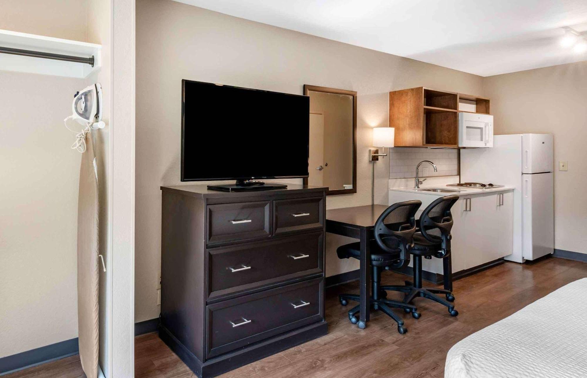 Extended Stay America Suites - Fort Lauderdale - Плантейшън Екстериор снимка