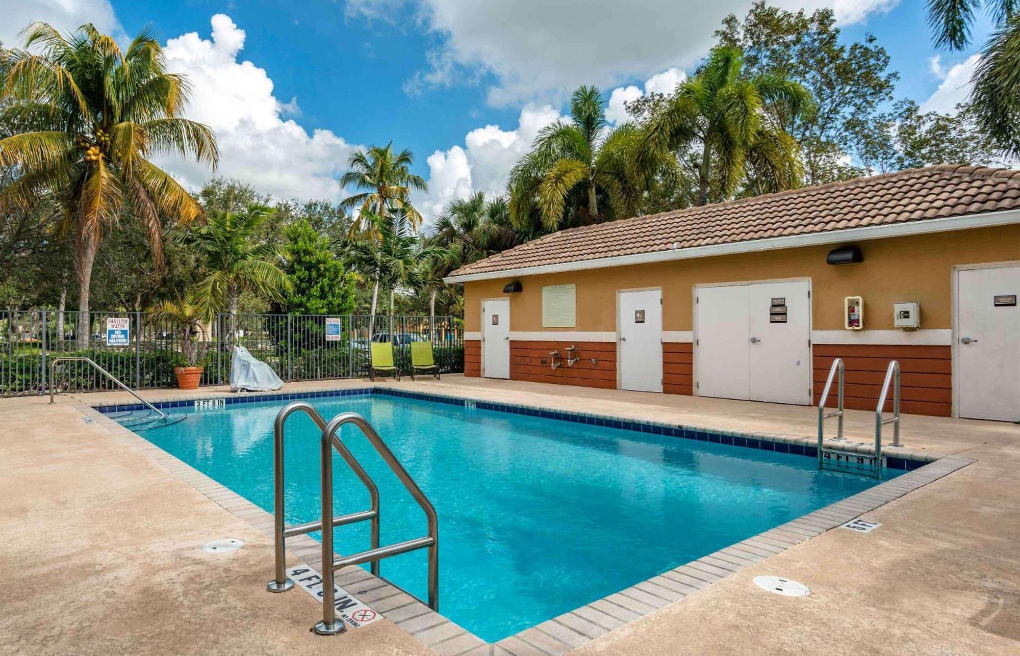 Extended Stay America Suites - Fort Lauderdale - Плантейшън Екстериор снимка