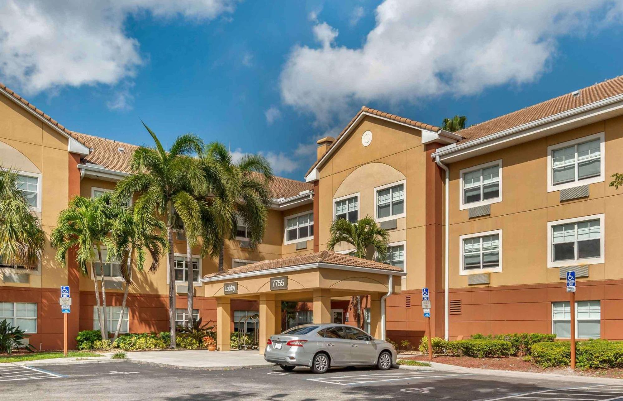 Extended Stay America Suites - Fort Lauderdale - Плантейшън Екстериор снимка